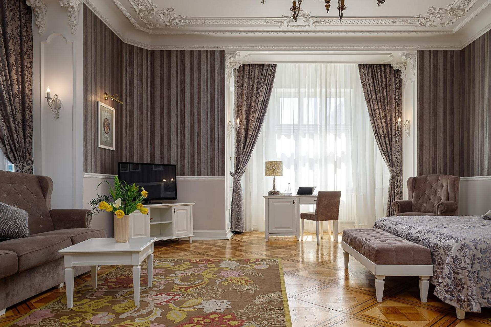 לבוב Modern Art Hotel מראה חיצוני תמונה