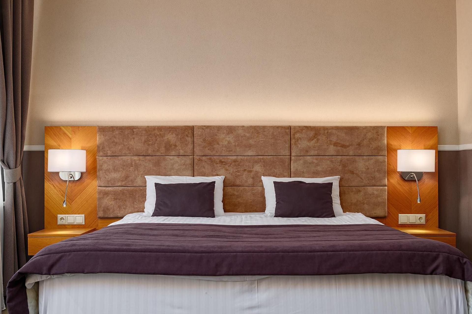 לבוב Modern Art Hotel מראה חיצוני תמונה